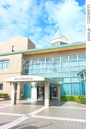 愛知県長久手市、長久手市中央図書館の風景 119266015