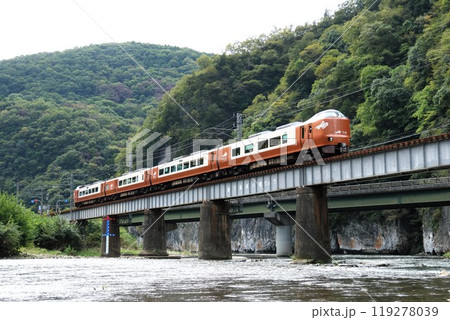 【JR西日本】273系 特急「やくも」（伯備線：方谷〜井倉・第七高梁川橋梁） 119278039