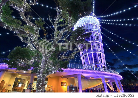 【神奈川県】江の島シーキャンドルのイルミネーション（湘南の宝石） 119280052