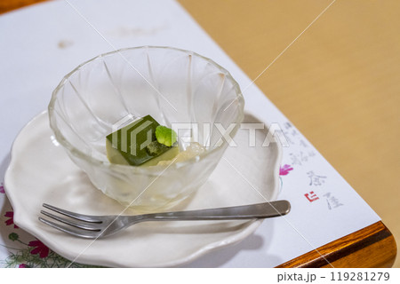 貴船茶屋 デザート 抹茶のプリン 貴船茶屋 デザート 抹茶のプリン 119281279