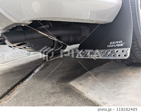 デリカd5　マッドフラップ 119282485