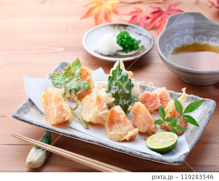 秋の味覚 柿の天婦羅 119283546