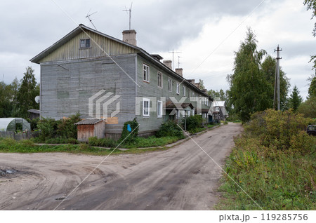 Large traditional two-storey wooden house in northern Russia 119285756