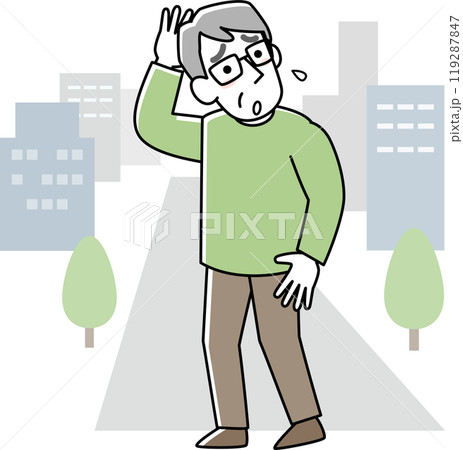 道がわからず困っているシニア男性 119287847