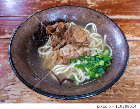 沖縄そばの軟骨ソーキそば 沖縄そばの軟骨ソーキそば 119289014