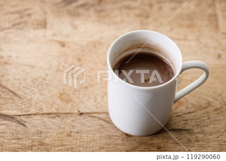 Cup of hot chocolate in white cereamic cup Cup of hot chocolate in white cereamic cup 119290060