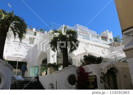 ローマ皇帝に愛された地中海の宝石カプリ島 ローマ皇帝に愛された地中海の宝石カプリ島 119291865