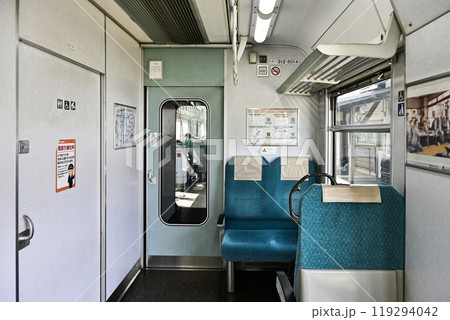 電車　JR東海飯田線　313系3000番台車内 119294042