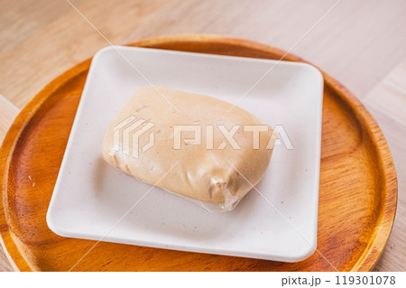 ライスペーパーできなこ大福 ライスペーパーできなこ大福 119301078