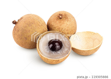 Fresh longan fruit isolated on white background 119305666