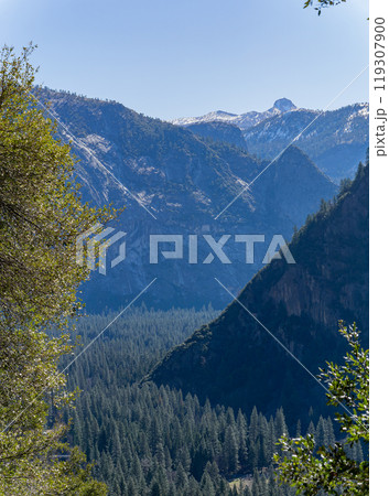 Sunny high angle view of the landscape at Yosemite National Park Sunny high angle view of the landscape at Yosemite National Park 119307900