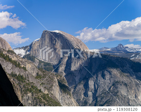Sunny view of the beautiful half dome at Yosemite National Park 119308120