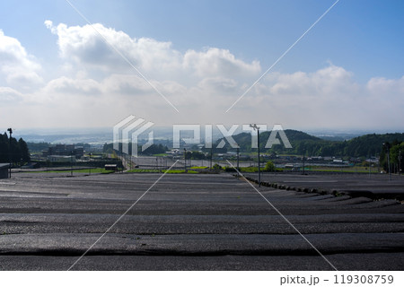かぶせ茶(冠茶)畑《すいざわ茶・伊勢茶・三重県四日市市水沢町》 かぶせ茶(冠茶)畑《すいざわ茶・伊勢茶・三重県四日市市水沢町》 119308759