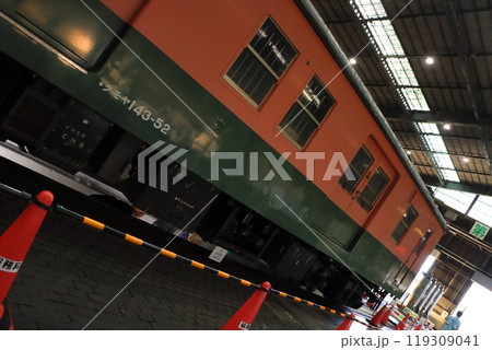 長野総合車両センターで保存される143系電車クモヤ143形_2024/10/12撮影 長野総合車両センターで保存される143系電車クモヤ143形_2024/10/12撮影 119309041