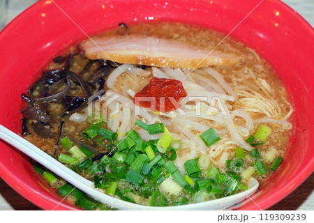 博多とんこつラーメン 博多とんこつラーメン 119309239