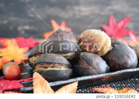 ほくほくで美味しい焼き栗 119310242