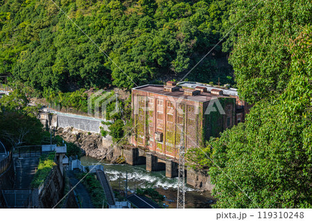天ケ瀬ダム下の遺構　旧宇治川電気志津川発電所跡　京都府宇治市 119310248