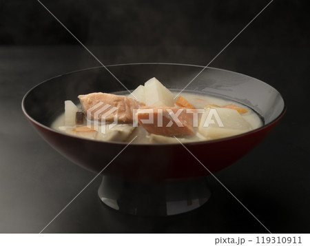 粕汁　ゆげのたった粕汁 119310911