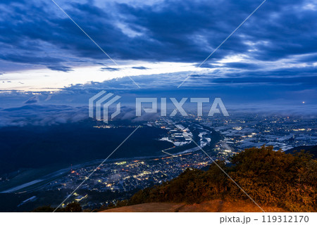 白山手取川ジオパーク　獅子吼高原から眺める手取川扇状地 119312170