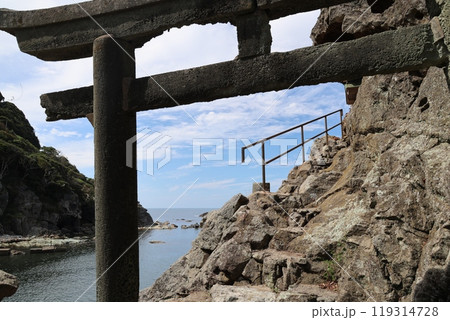 田久日(たくひ)弁財天社と周辺風景【兵庫県豊岡市竹野町】 田久日(たくひ)弁財天社と周辺風景【兵庫県豊岡市竹野町】 119314728