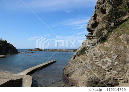 田久日(たくひ)弁財天社と周辺風景【兵庫県豊岡市竹野町】 田久日(たくひ)弁財天社と周辺風景【兵庫県豊岡市竹野町】 119314759