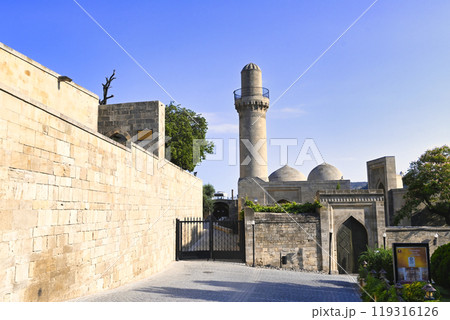 城郭都市・バクー旧市街の美しい街並み 119316126