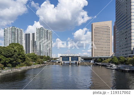 東京品川　運河沿いの風景 119317002