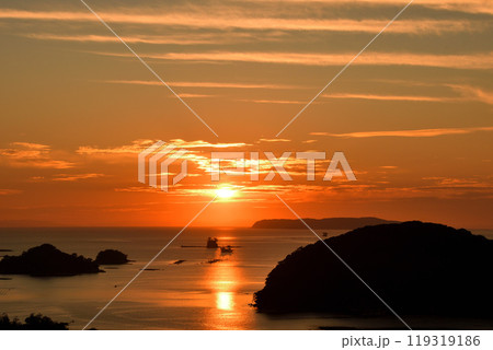九十九島の夕景 119319186