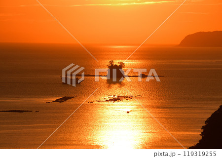 九十九島の夕景 119319255