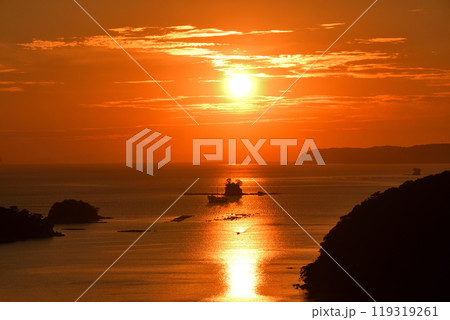 九十九島の夕景 119319261