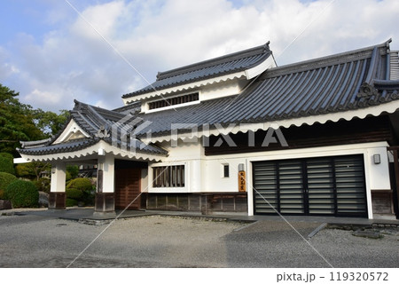 愛知県　岡崎公園本丸の巽閣（たつみかく） 119320572