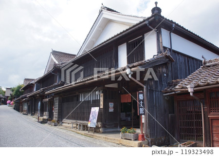 備中吹屋の町並み　吹屋ふるさと村 119323498