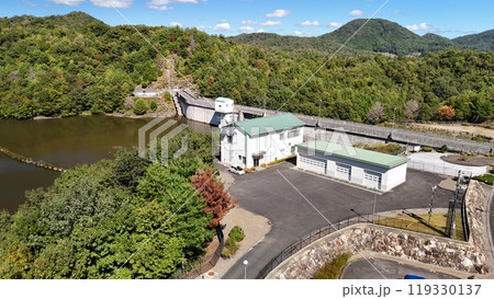 広島県世羅郡【山田川ダム】ドローン空撮_SYAMD_No15 119330137