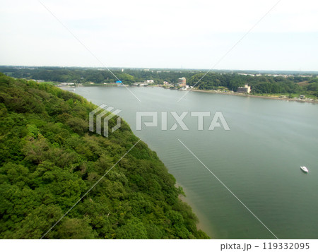 展望台から見た奥浜名湖の風景 119332095