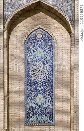 Ornate window niche in the wall, Uzbekistan Ornate window niche in the wall, Uzbekistan 119336875