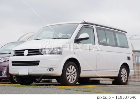 輸入車イメージ　フォルクスワーゲンT5カリフォルニア 119337640