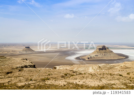 Karyn Zharyk depression view, Mangystau region, Kazakhstan 119341583
