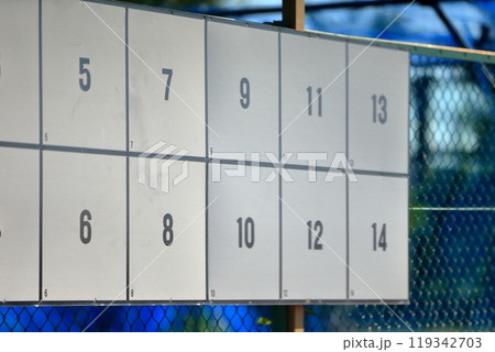 選挙ポスター掲示板 119342703