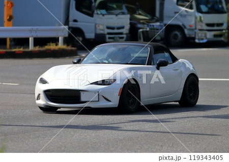 国産スポーツカー 119343405