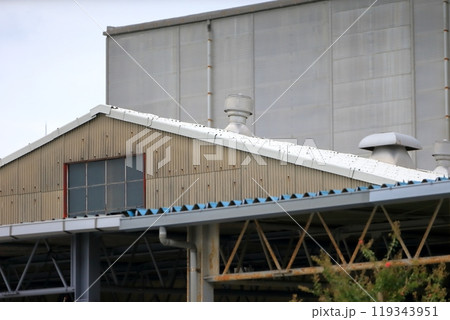 工場 屋根 工場 屋根 119343951