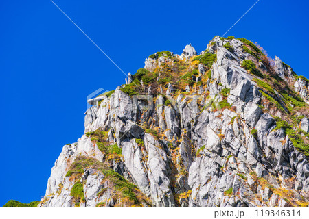 【長野県】秋の千畳敷カール・宝剣岳 119346314