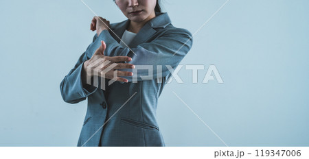 ビジネスウーマン 119347006