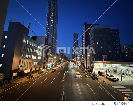 夕方の国道1号線。 119348464