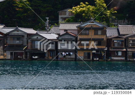 伊根の舟屋(京都府与謝郡伊根町) 伊根の舟屋(京都府与謝郡伊根町) 119350084