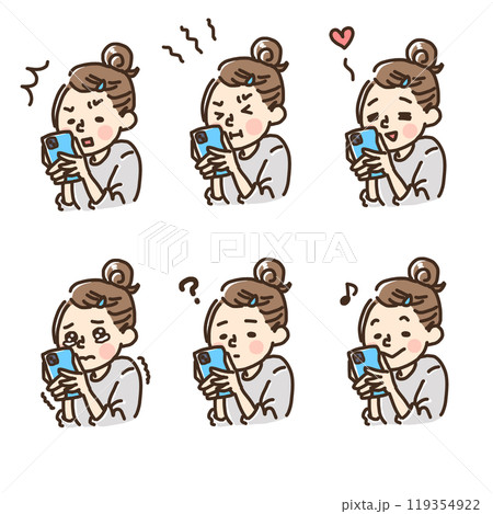 スマホを見ている時の表情 スマホを見ている時の表情 119354922