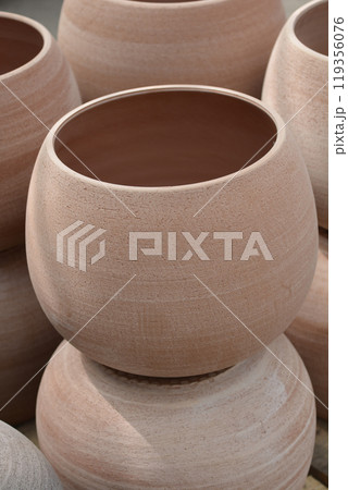 Terracotta flower pots Terracotta flower pots 119356076