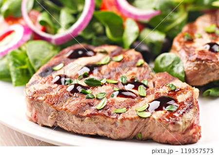 Fillet of beef with salad Fillet of beef with salad 119357573