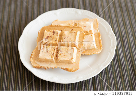 長万部町の郷土菓子　あめせん 119357913