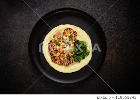 cauliflower steak, with mashed potatoes, spices and herbs, homemade, no people, 119358245