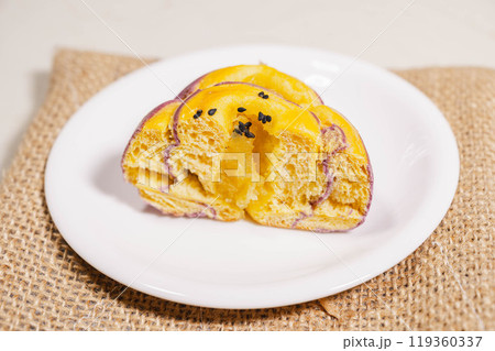 さつまいもパン さつまいもパン 119360337